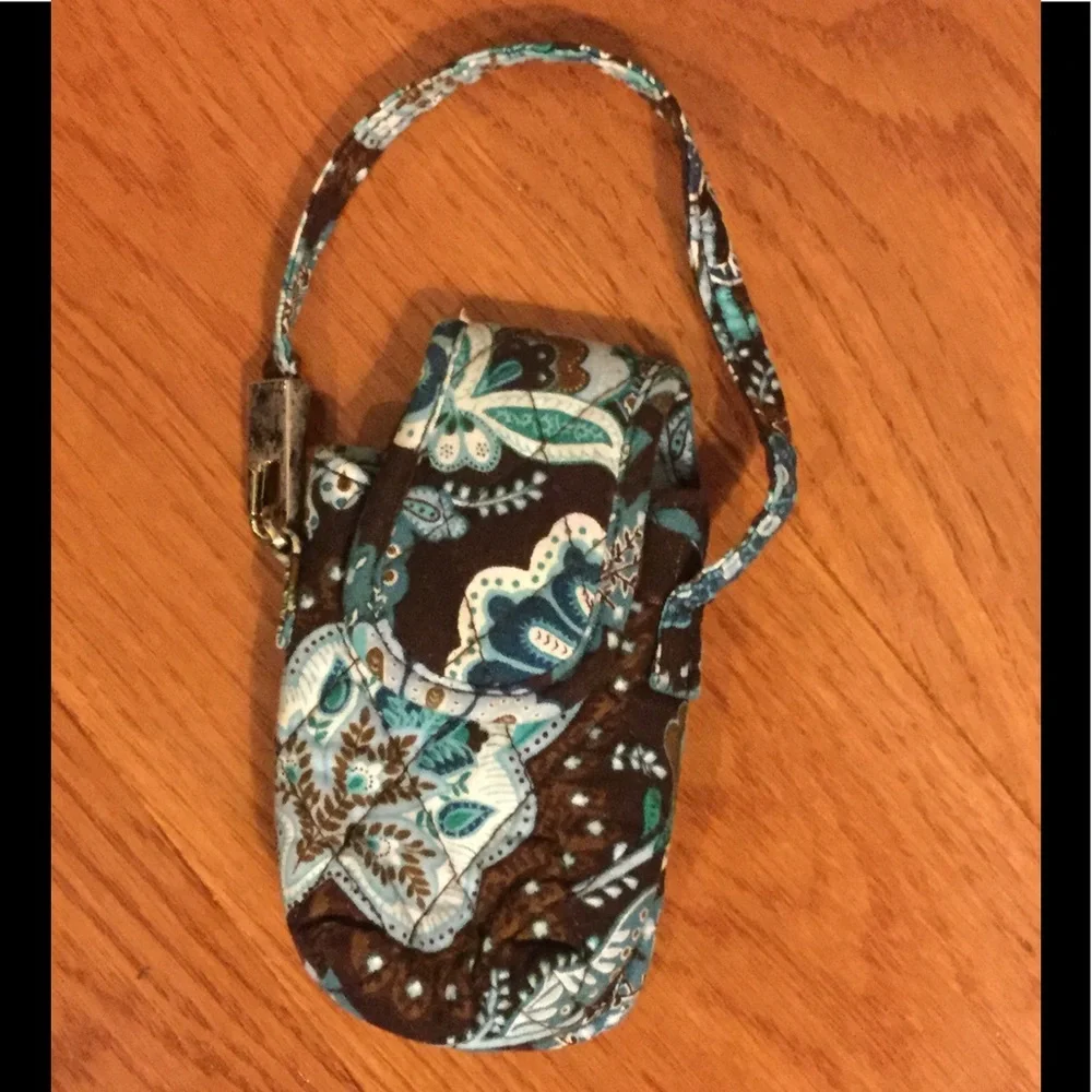 Vera Bradley Java Blue Cellphone Holder - Picture 1 of 1